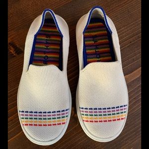 Rothy’s - kids rainbow stripe loafer - size 12
